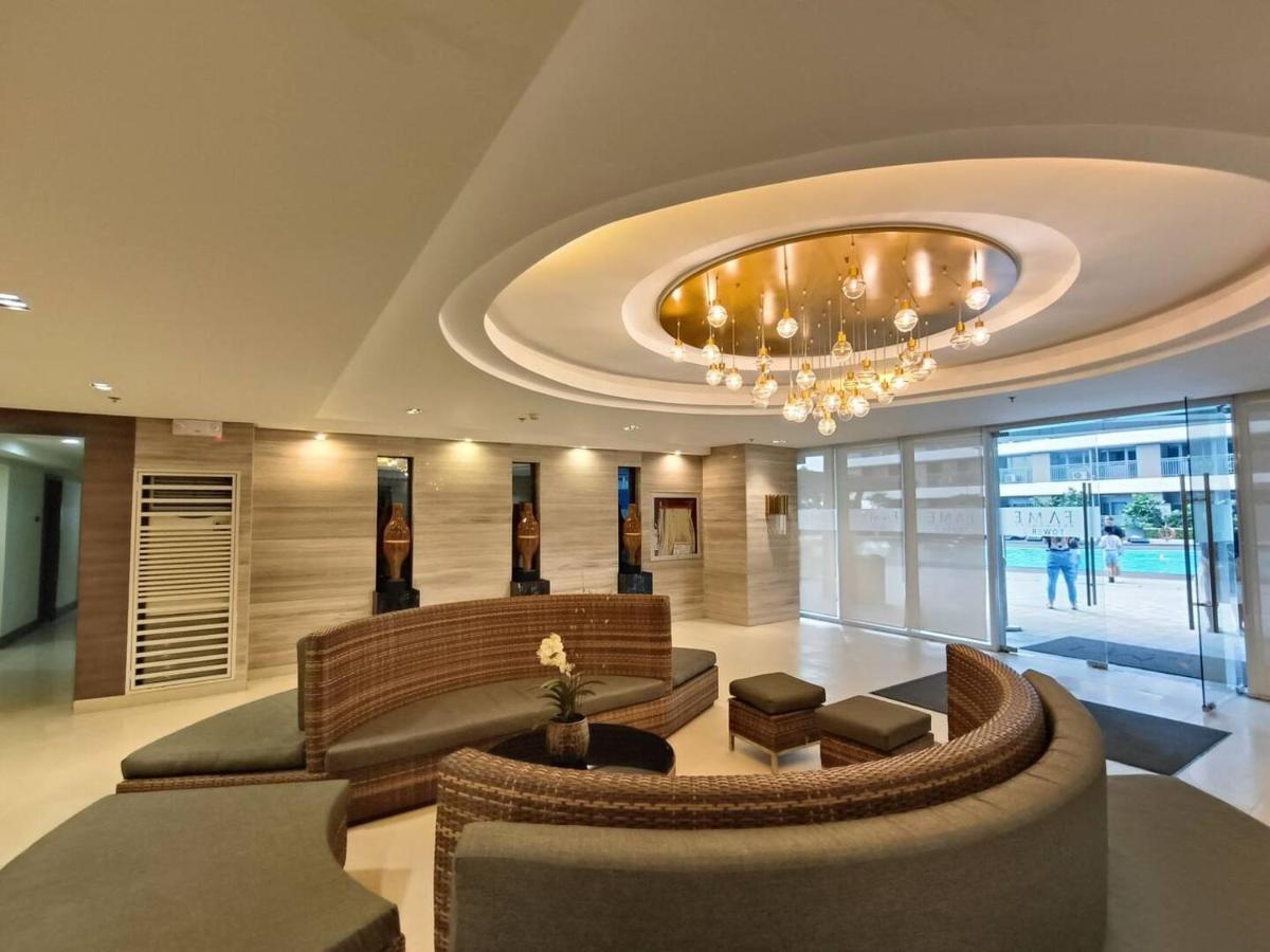 Penthouse Studio At Fame Residence 41St Floor, Shangrila-Megamall Manila Exterior photo